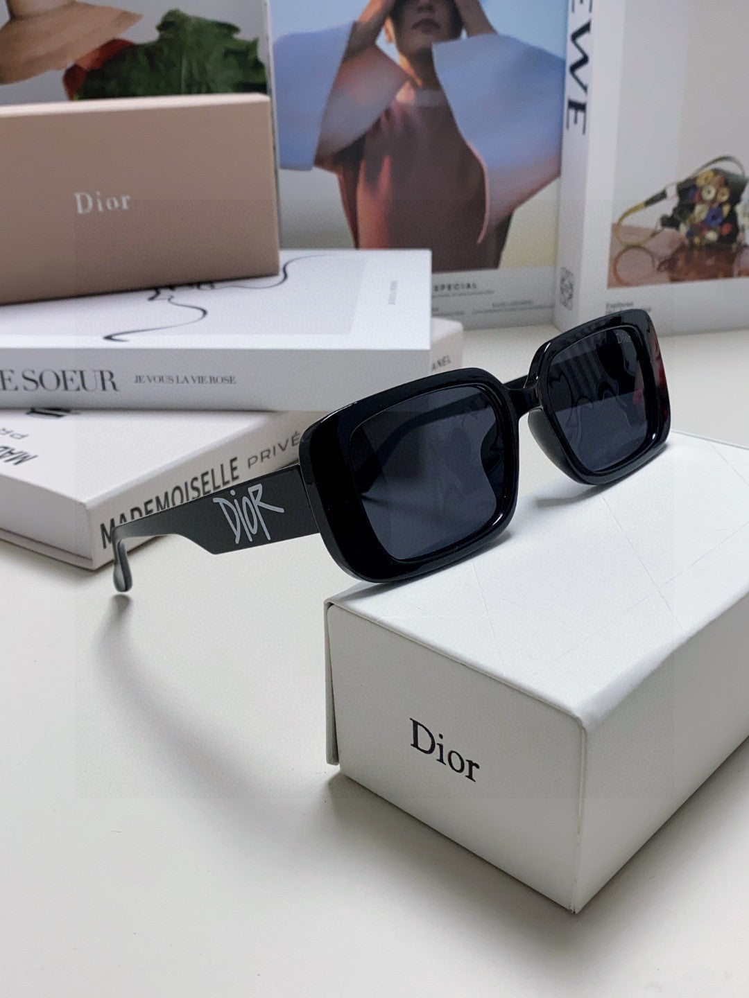 DIOR MONTAIGNE SUNGLASS 571596 IN BLACK ACETATE TEXT LOGO