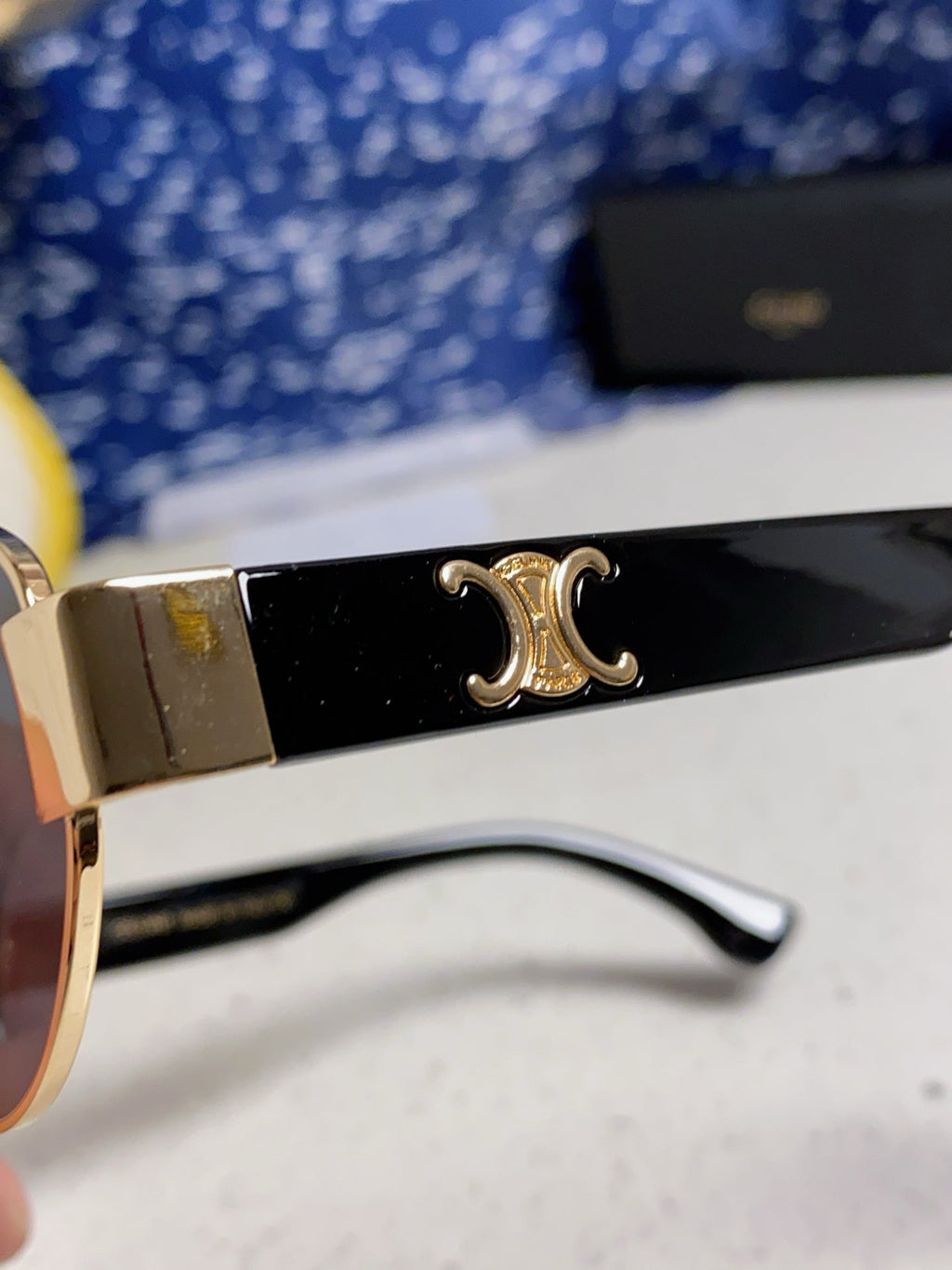 CELINE TRIOMPHE SUNGLASS 538532 IN BLACK ACETATE GOLD METAL
