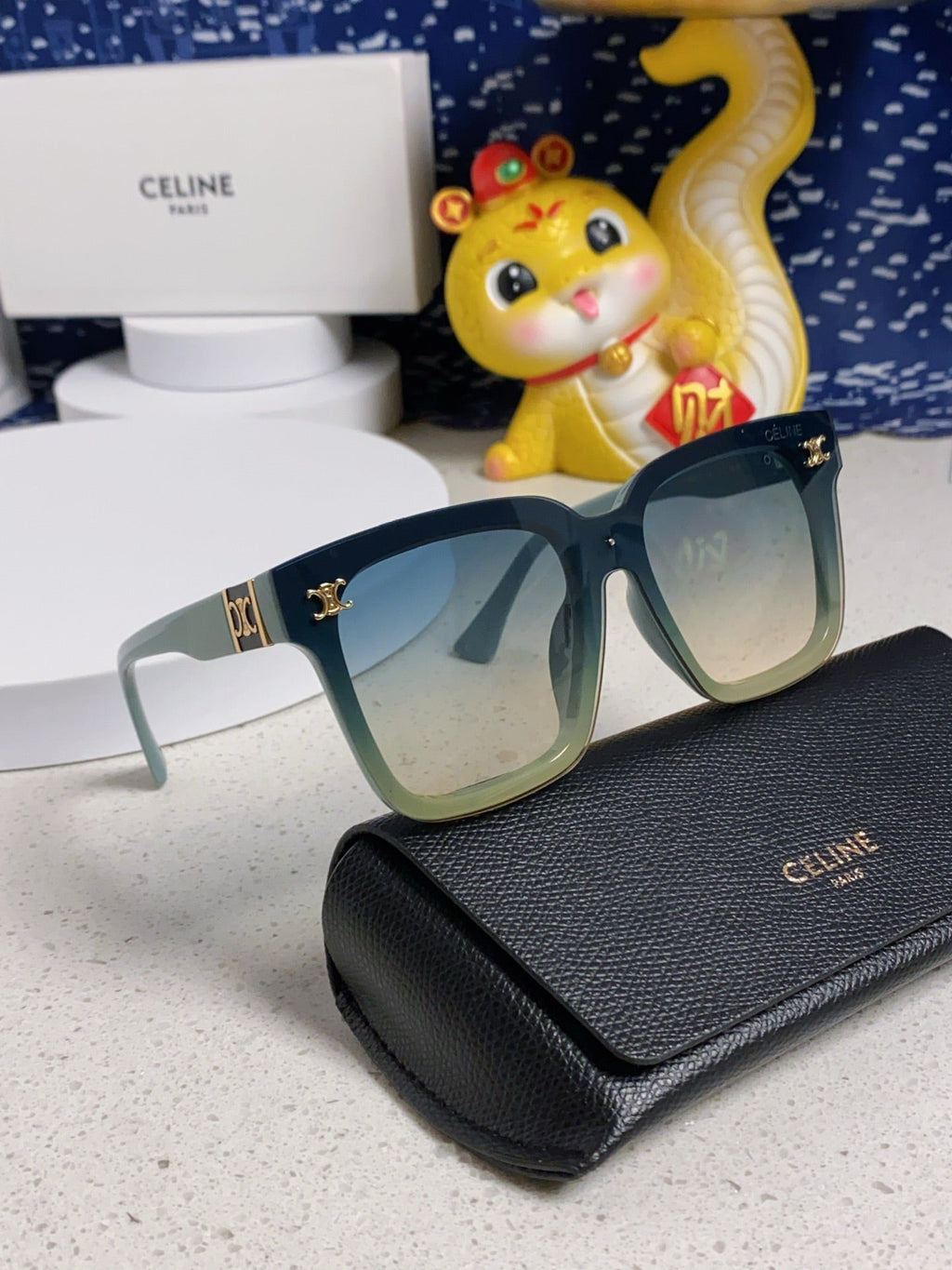 CELINE TRIOMPHE SUNGLASSES 548632 IN BABY BLUE ACETATE