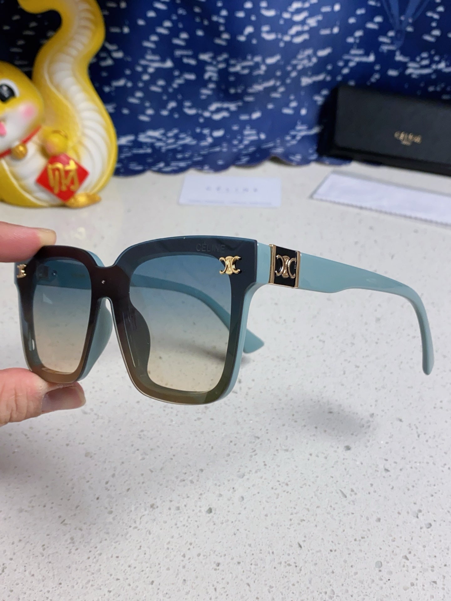 CELINE TRIOMPHE SUNGLASSES 548632 IN BABY BLUE ACETATE