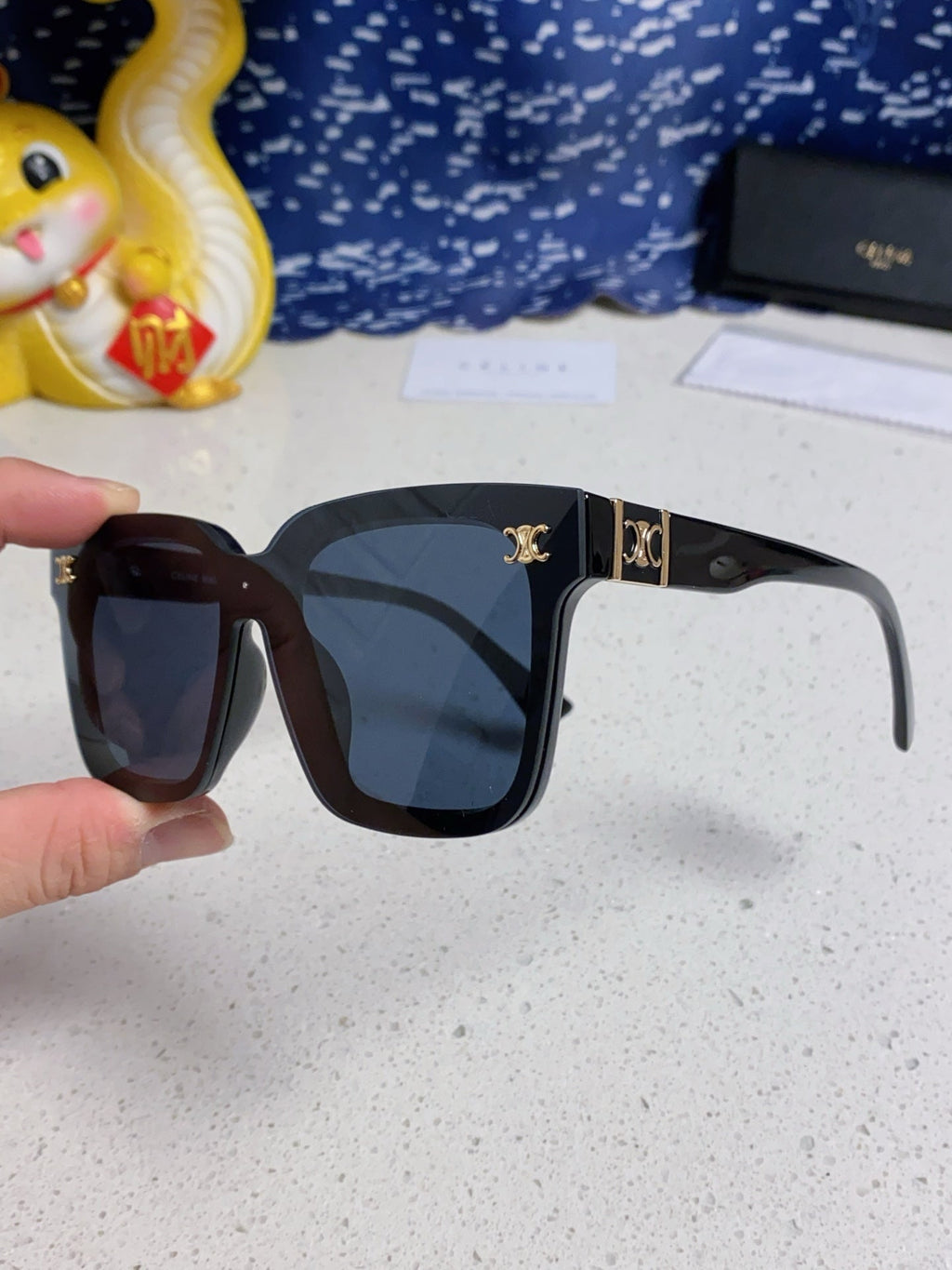 CELINE TRIOMPHE SUNGLASSES 548637 IN BLACK ACETATE