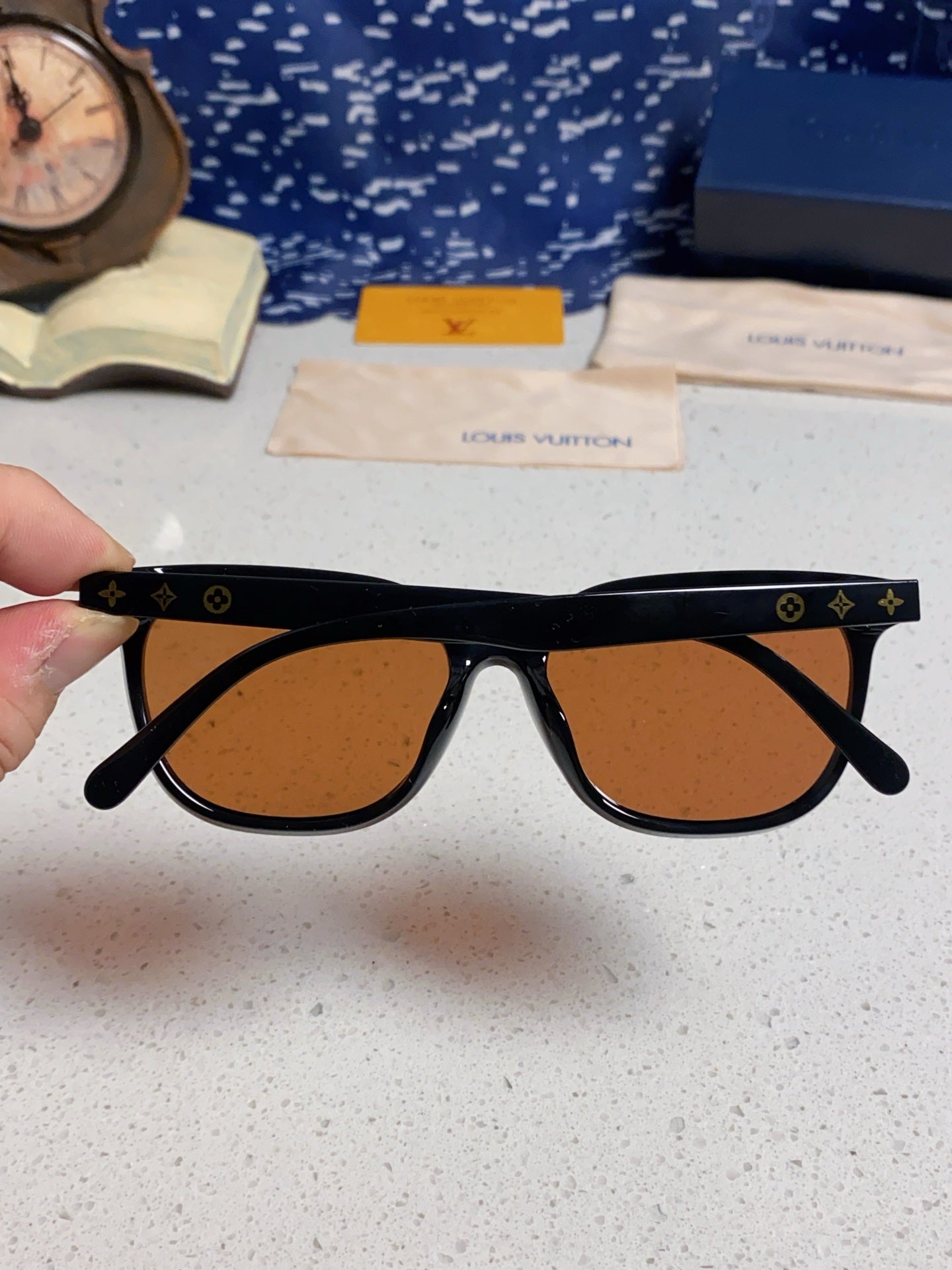 LOUIS VUITTON CAT EYE SUNGLASSES 571647 IN BLACK ACETATE BROWN LENS