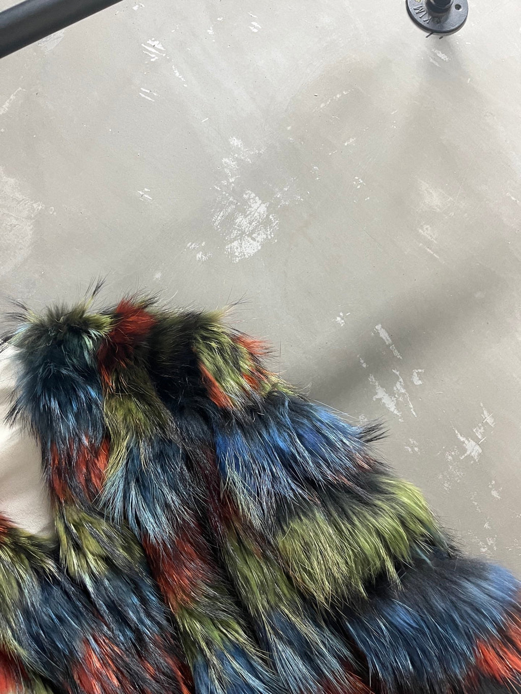 PRADA 25S FUR COAT 483