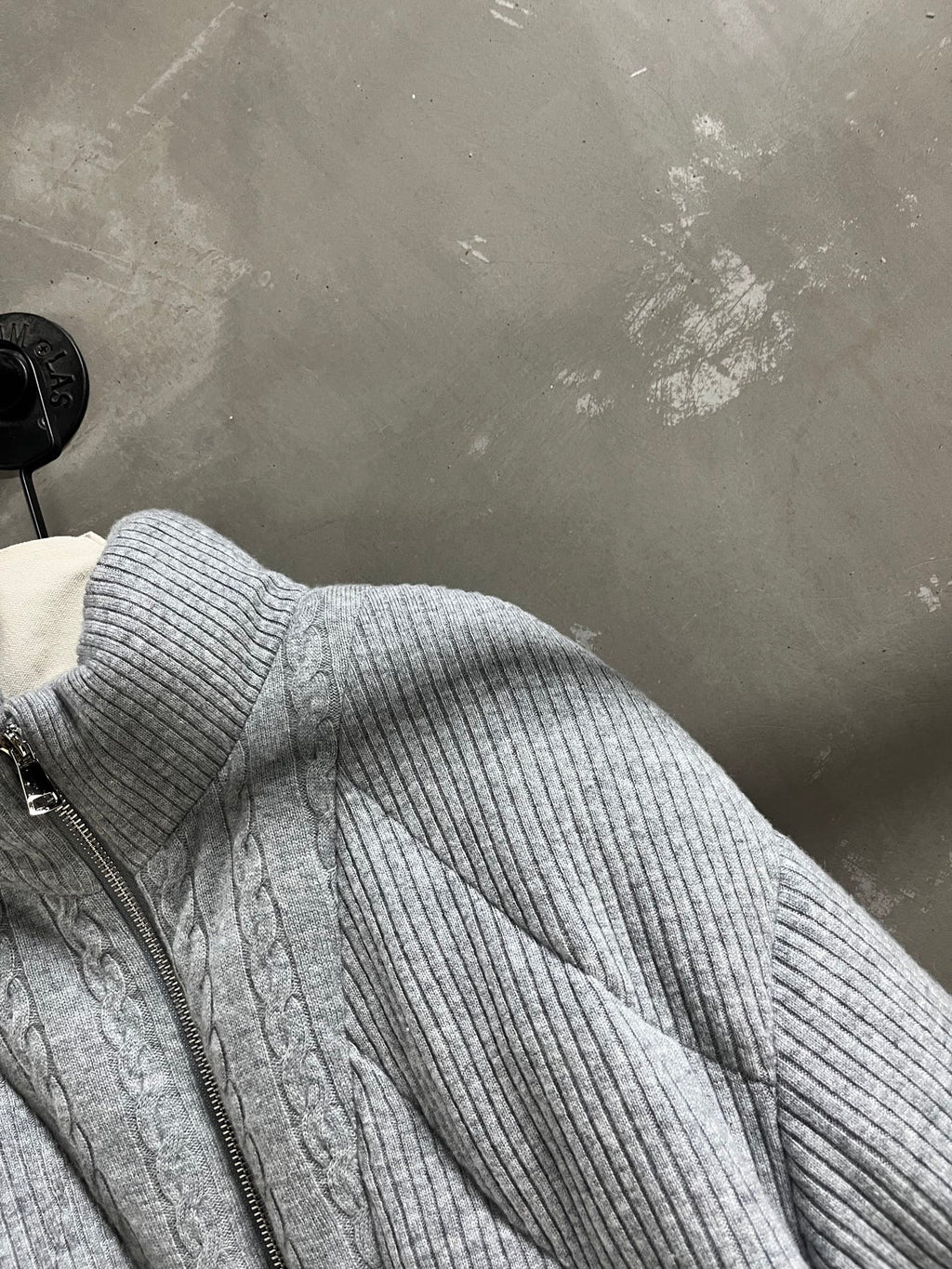 MIUMIU DOWN JACKET STYLE 692
