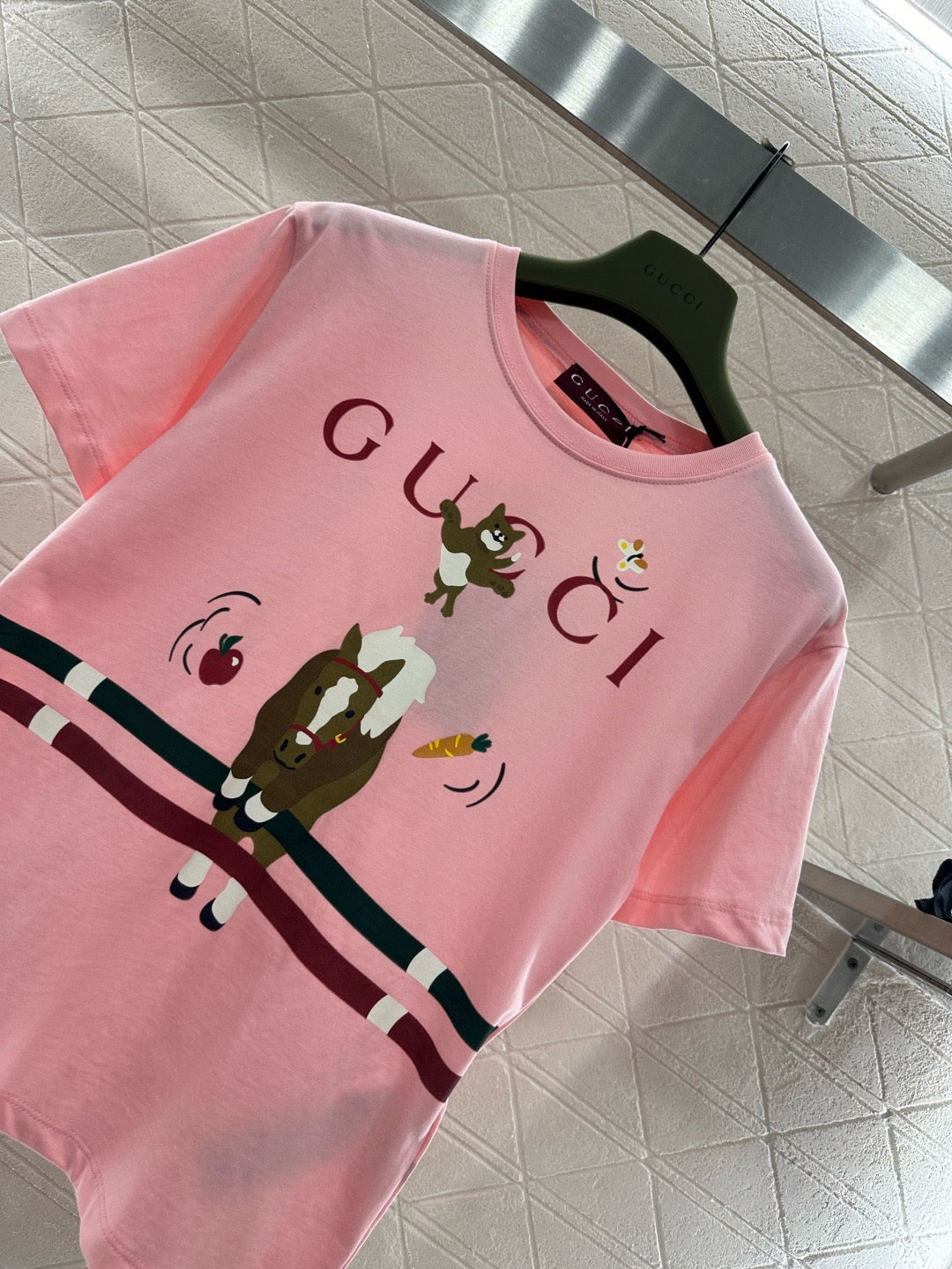 GUCCI T-SHIRT STYLE 10