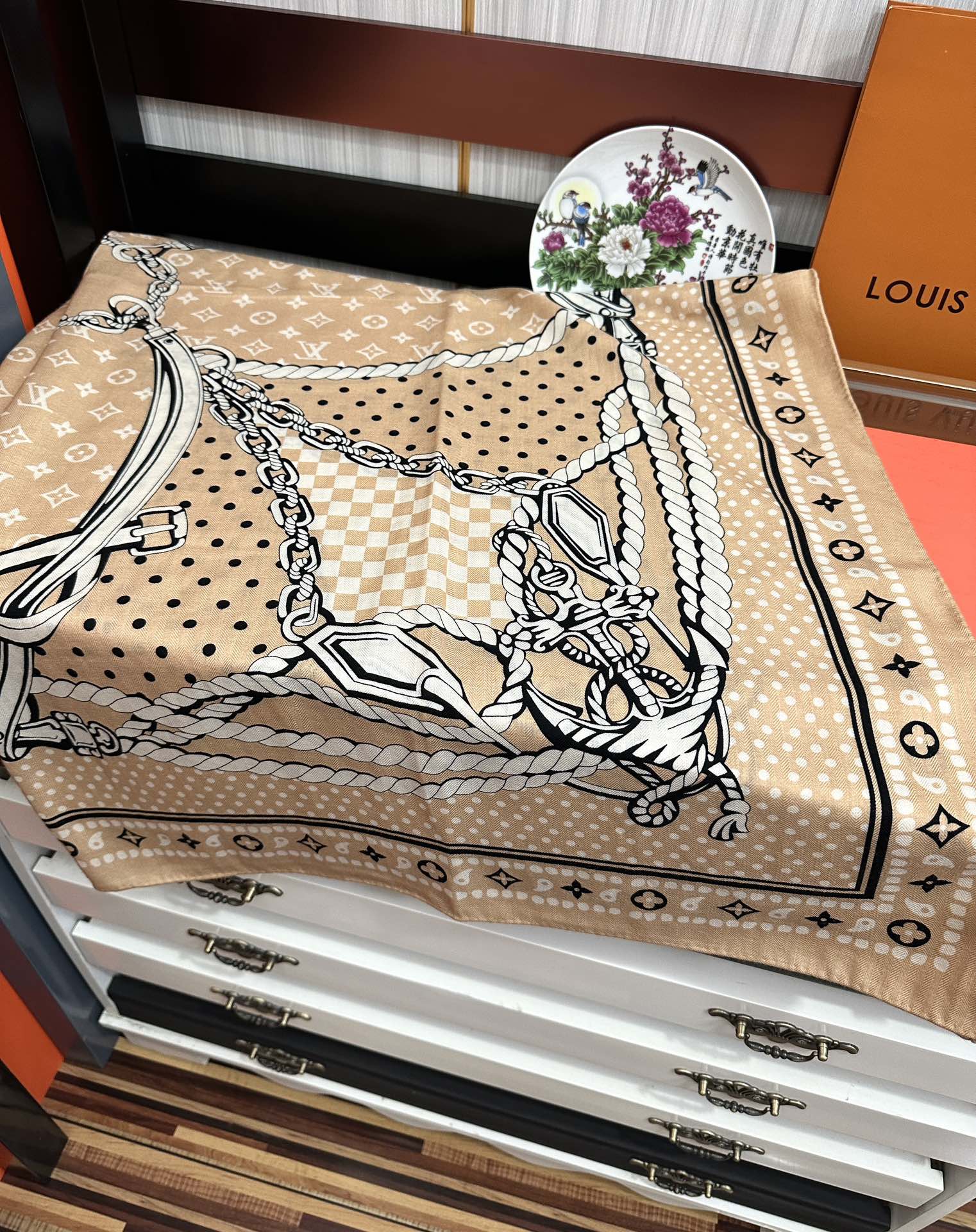 LOUIS VUITTON SAILOR BANDANA SQUARE IN BISQUE BEIGE SILK SCARF 140 CM