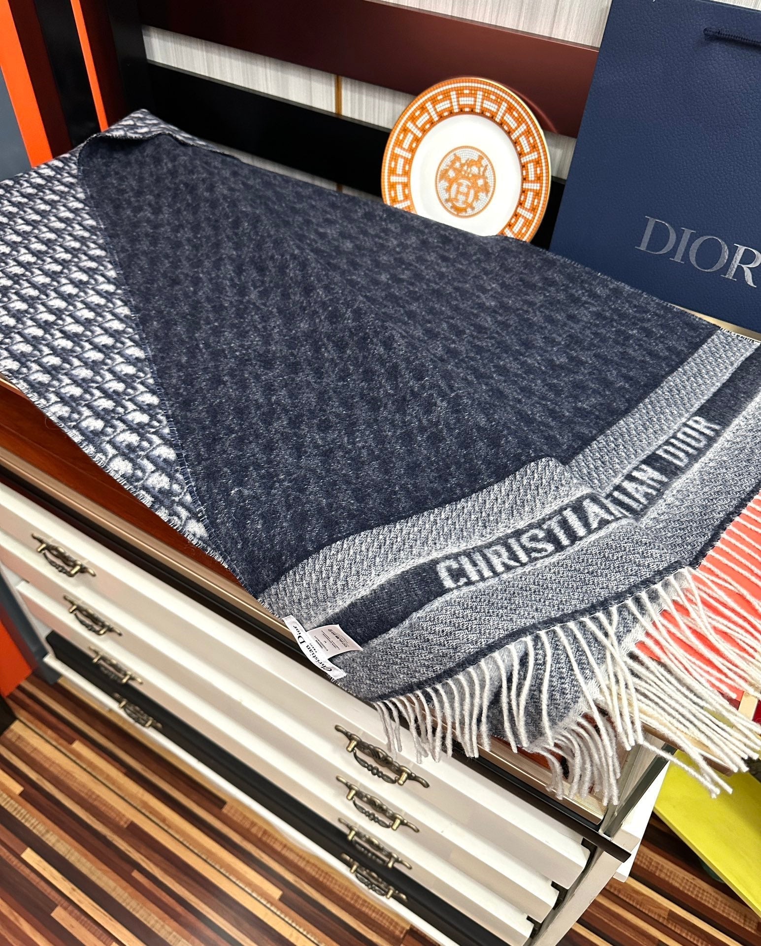 DIOR OBLIQUE 190 CM SCARF IN BLACK MIX WHITE TECHNICAL CASHMERE 415486