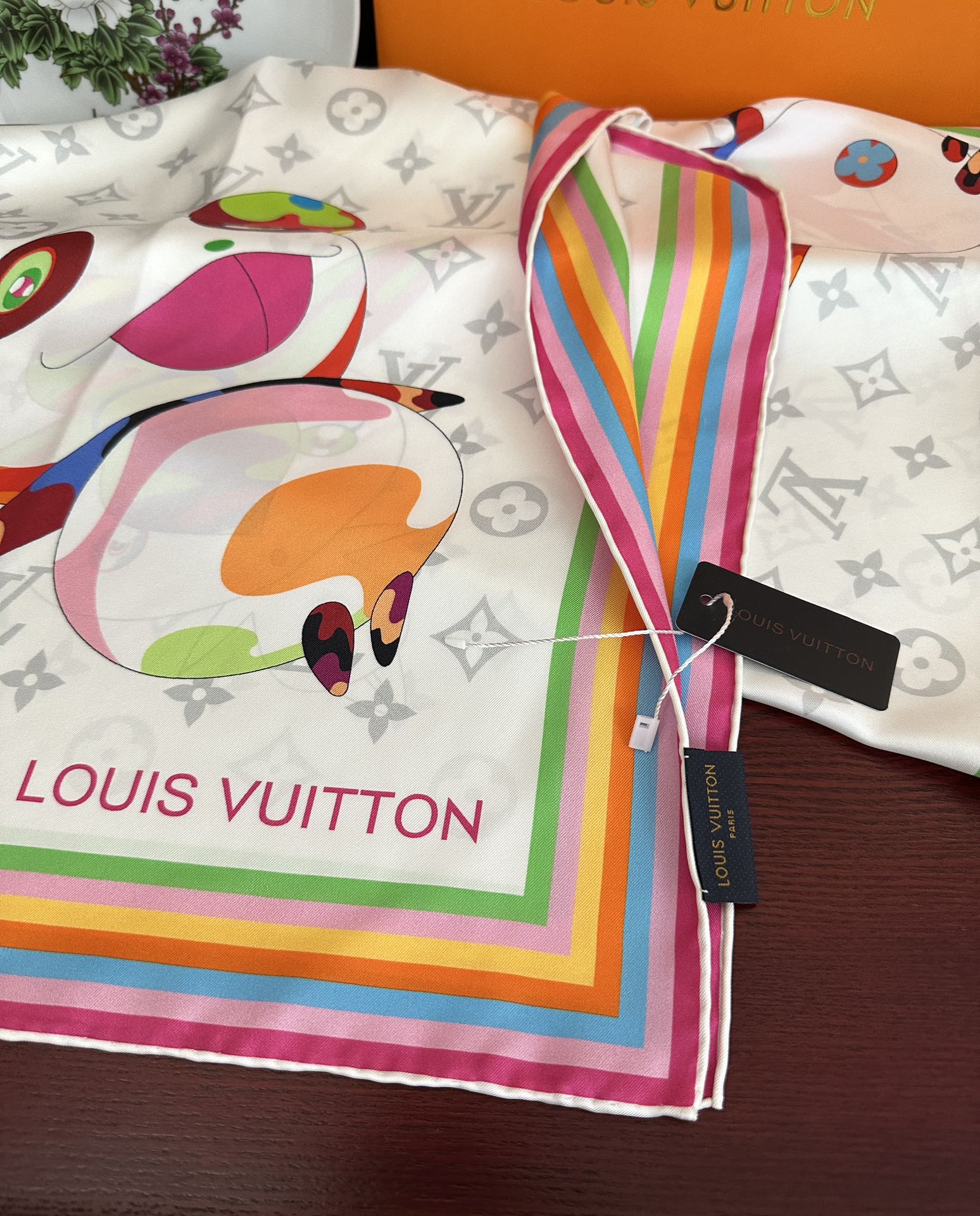 LOUIS VUITTON LV SCARF 90 CM IN SILK 738414