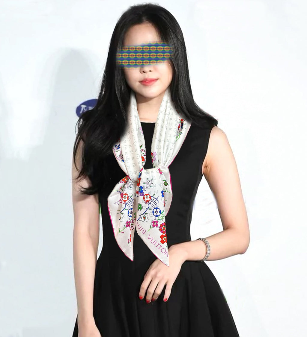 LOUIS VUITTON LV SCARF 90 CM IN SILK 01