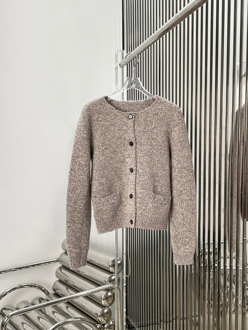 MIUMIU CARDIGAN STYLE 758