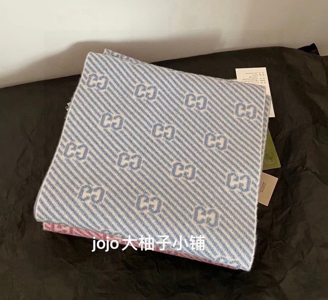 GUCCI SCARF 180 CM IN ELECTRIC BLUE WOOL 405525