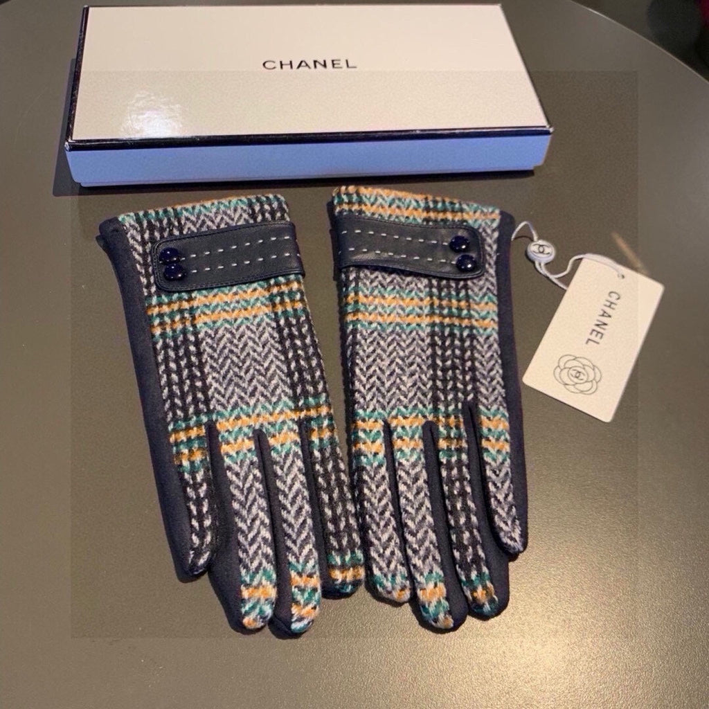 CHANEL GLOVES IN COLORFUL WOOL 429243