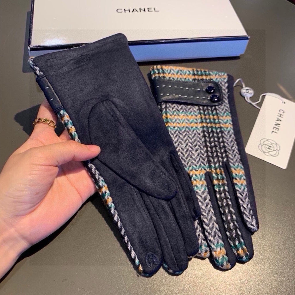CHANEL GLOVES IN COLORFUL WOOL 429243
