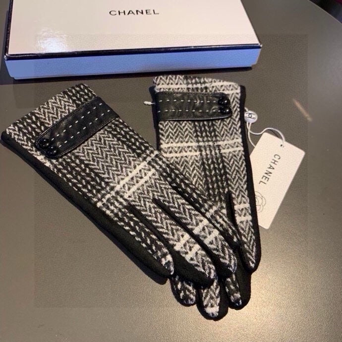 CHANEL GLOVES IN BLACK MIX WHITE WOOL 429245