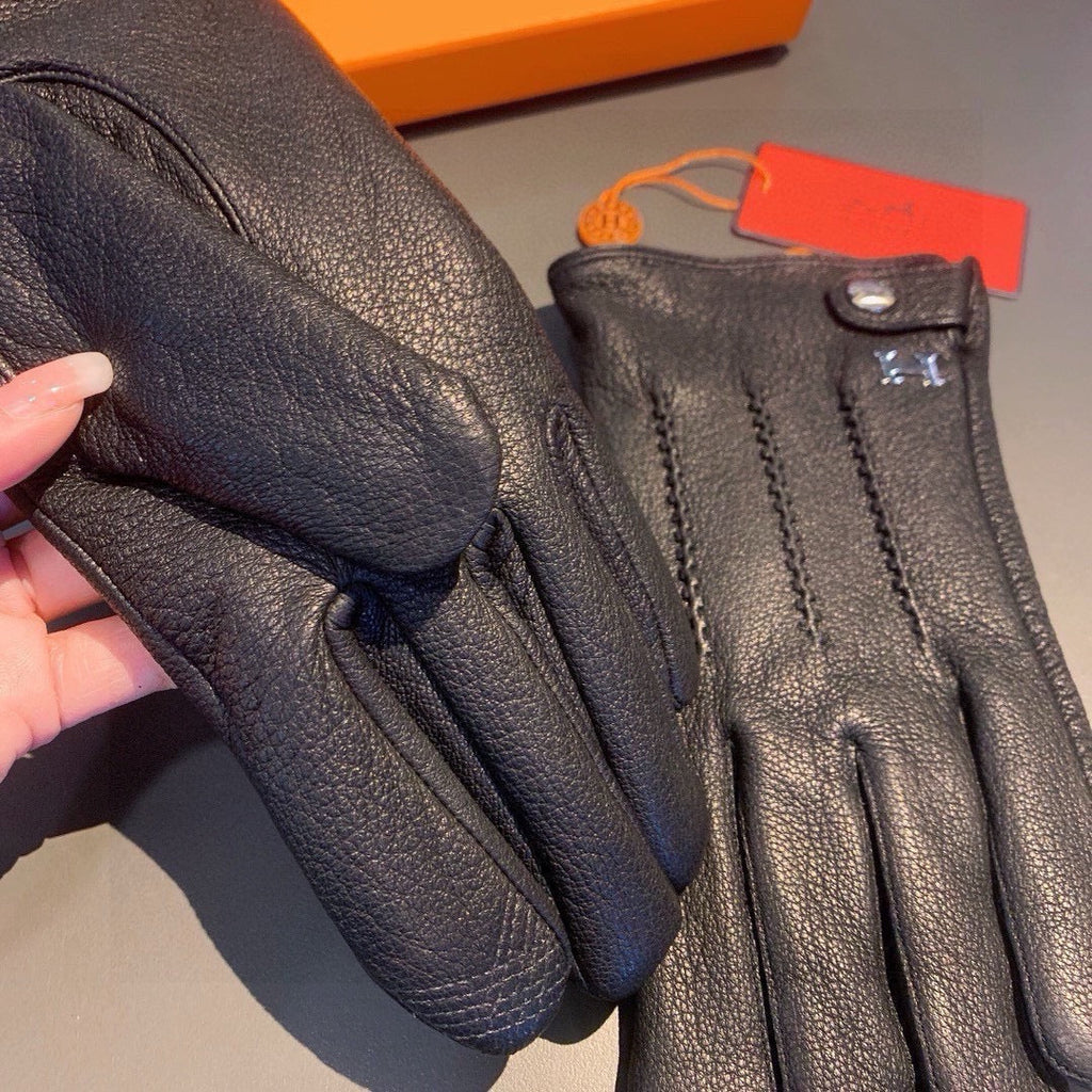 HERMES HUBERT GLOVES IN BLACK DEERSKIN WITH LAMB WOOL LINING 432639
