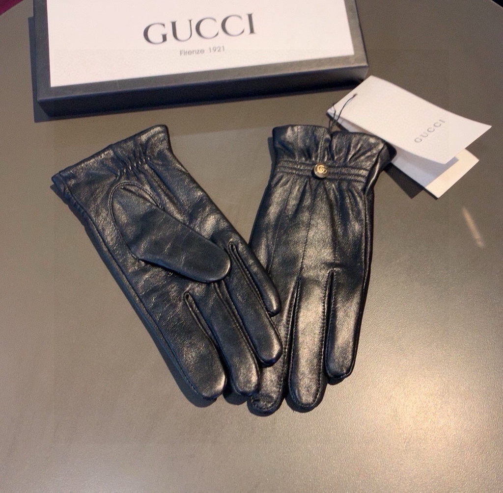 GUCCI TOUCHSCREEN GLOVES WITH DOUBLE CORD TIGHTENING IN BLACK LAMBSKIN 440488
