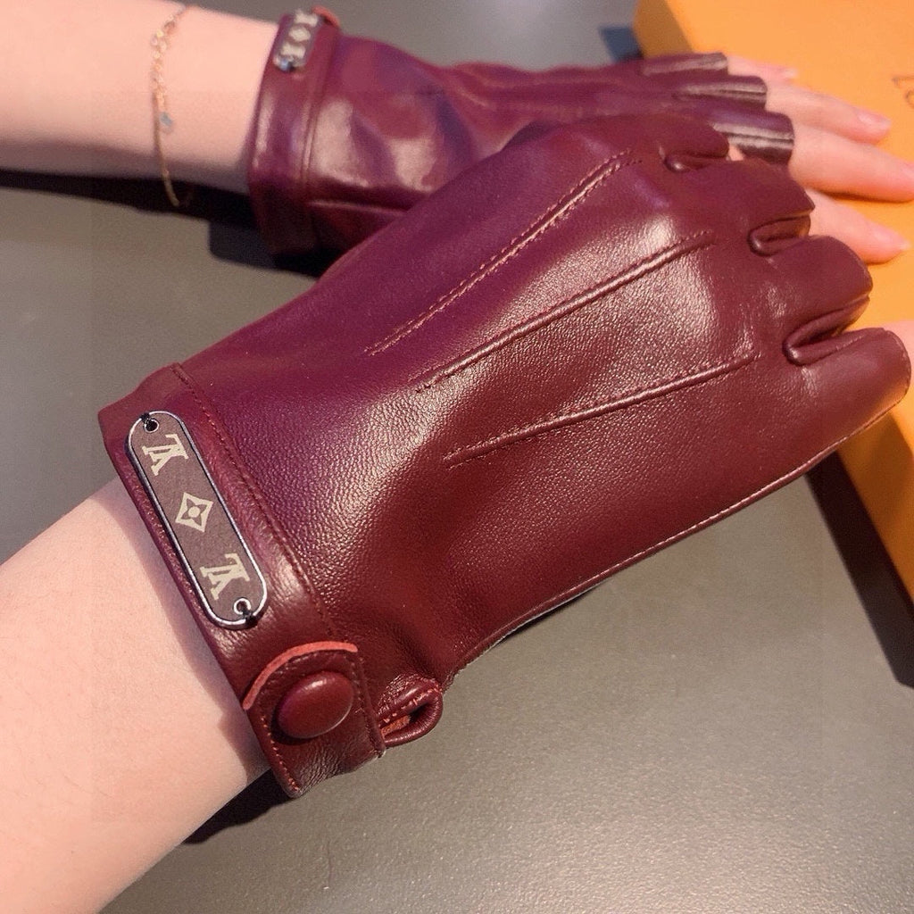 LOUIS VUITTON FINGERLESS GLOVES IN GARNET RED LAMBSKIN 453645