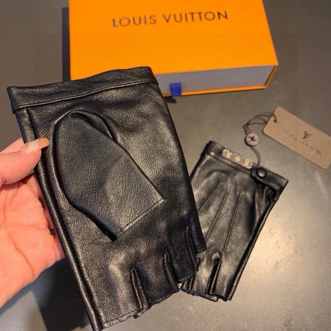 LOUIS VUITTON FINGERLESS GLOVES IN BLACK LAMBSKIN 453646