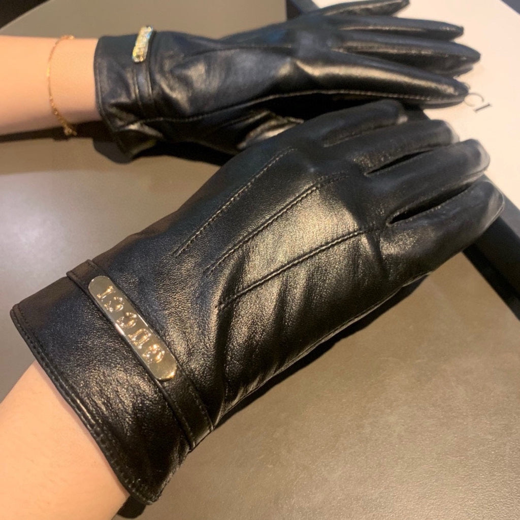GUCCI TOUCHSCREEN LAMBSKIN GLOVES BLACK 456312
