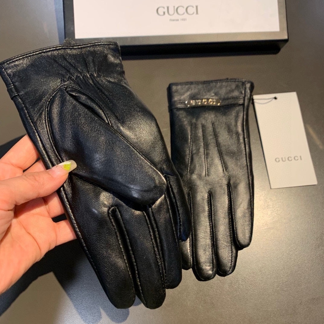 GUCCI TOUCHSCREEN LAMBSKIN GLOVES BLACK 456312
