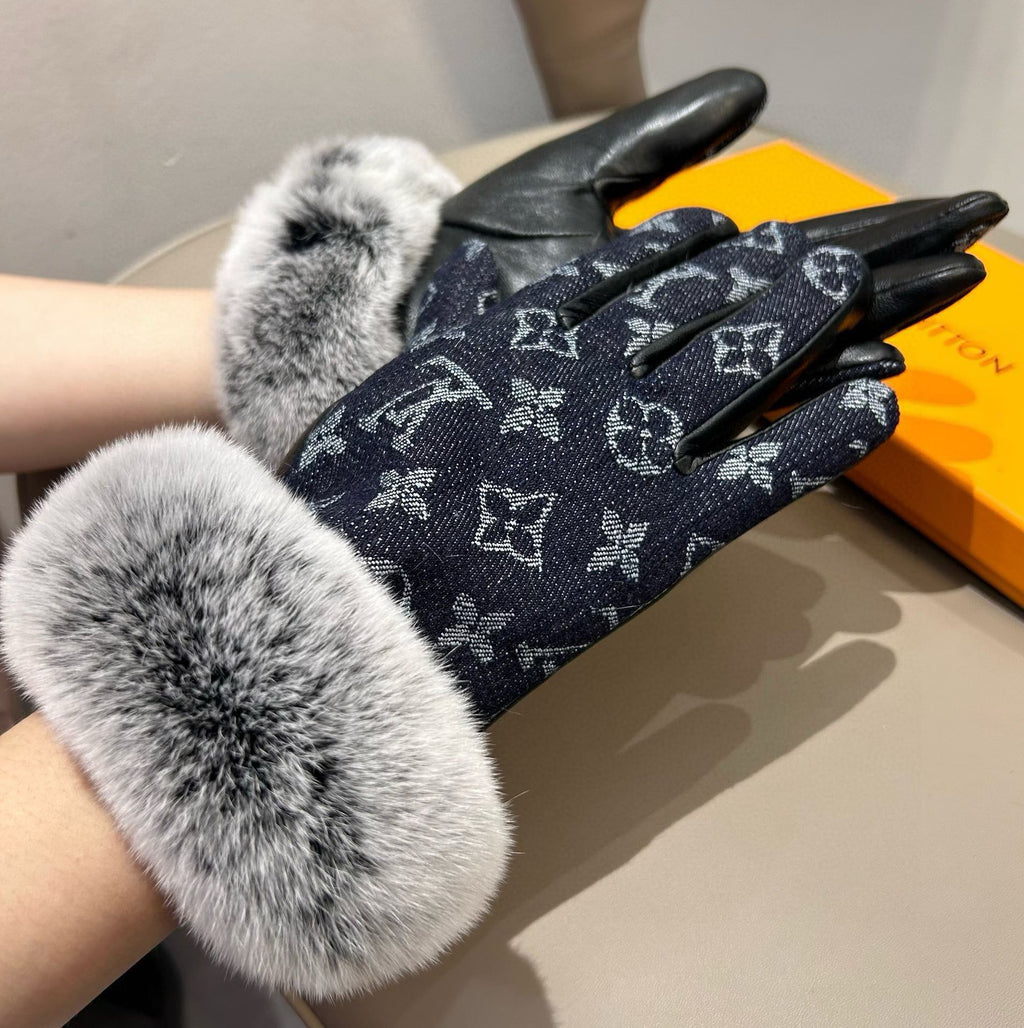 LOUIS VUITTON FINGERLESS GLOVES IN BLACK MONOGRAM DENIM AND LAMBSKIN WITH RABBIT FUR 458590
