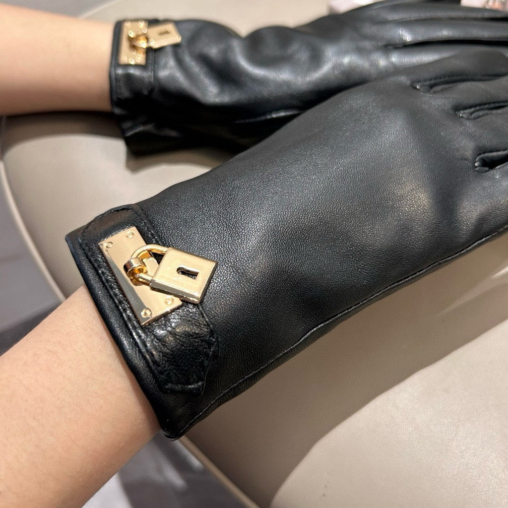 HERMES GLOVES WITH LOCK HARDWARE IN BLACK LAMBSKIN 463858