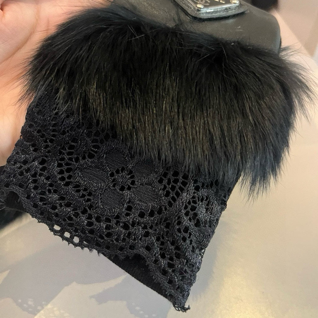 CHANEL FINGERLESS LONG GLOVES IN BLACK LAMBSKIN WITH RABBIT FUR 465799