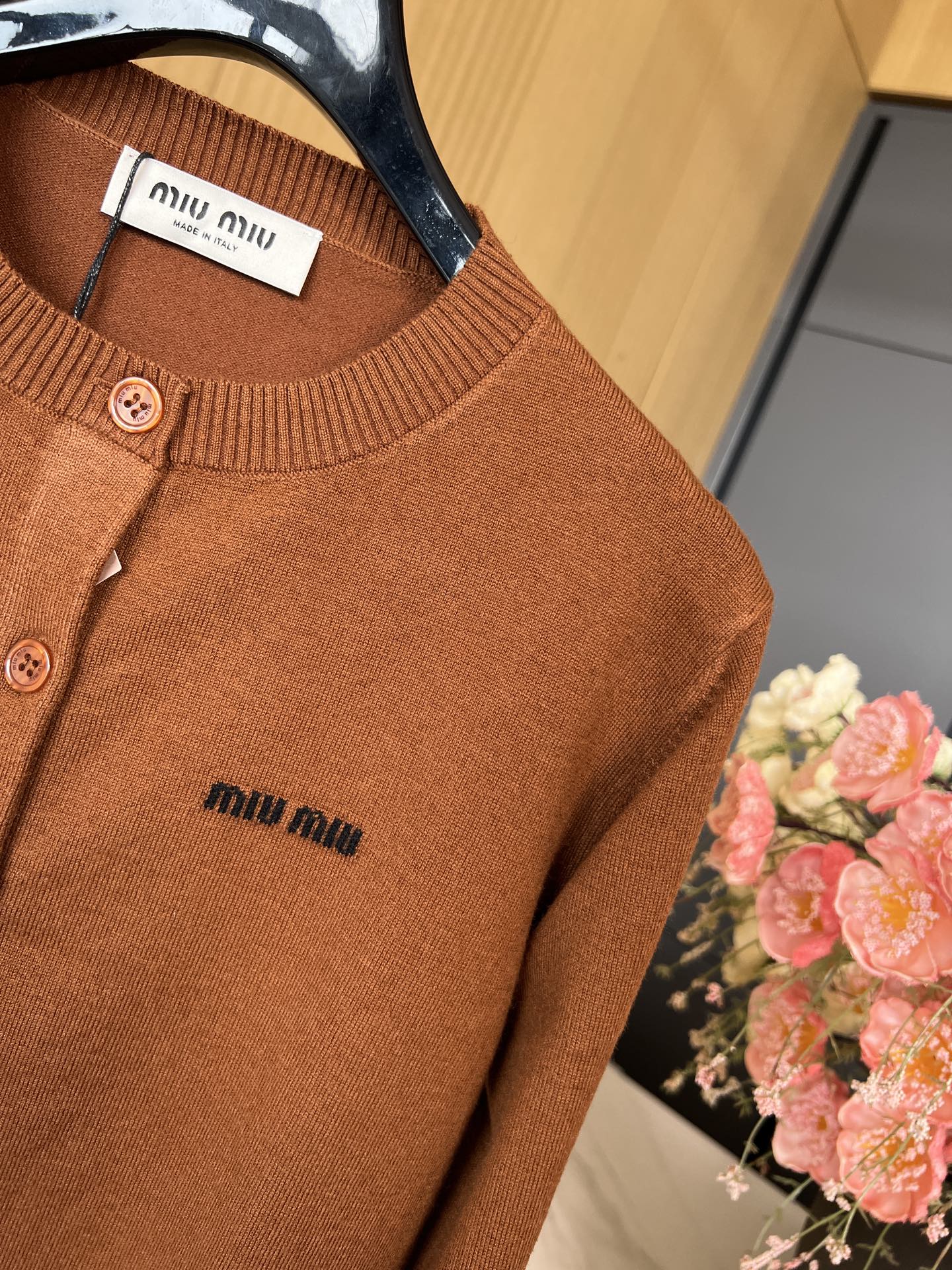 MIUMIU CARDIGAN STYLE 185