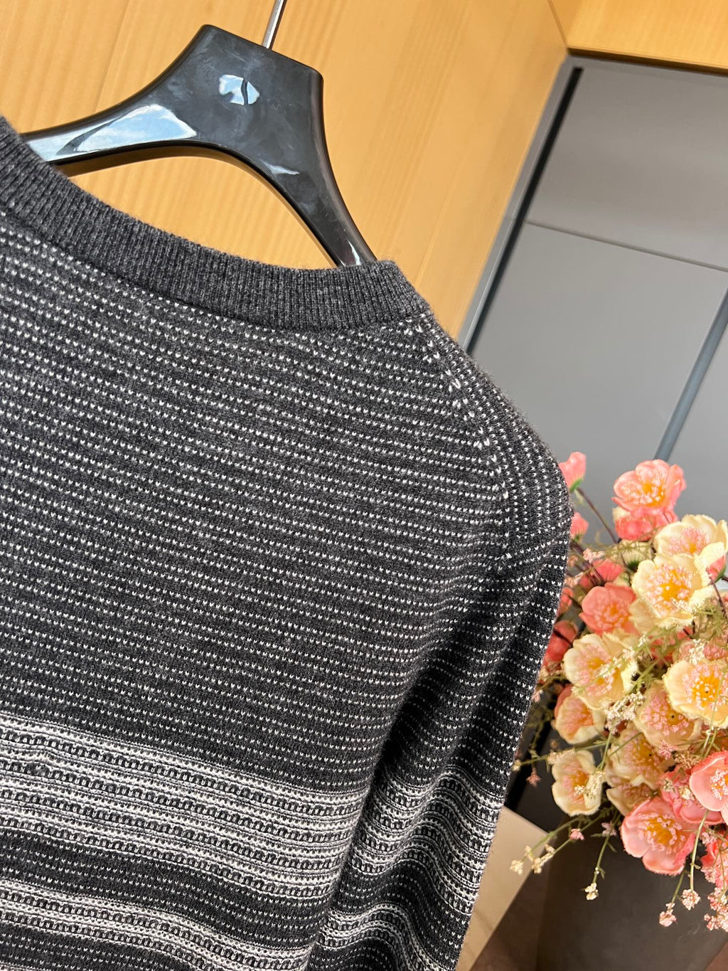 LP CREW NECK SWEATER STYLE 159