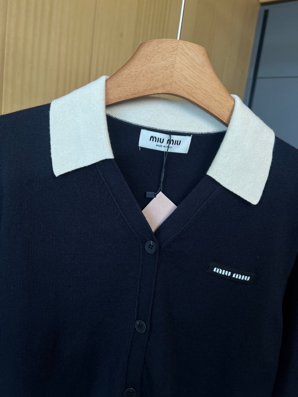 MIUMIU CARDIGAN STYLE 428