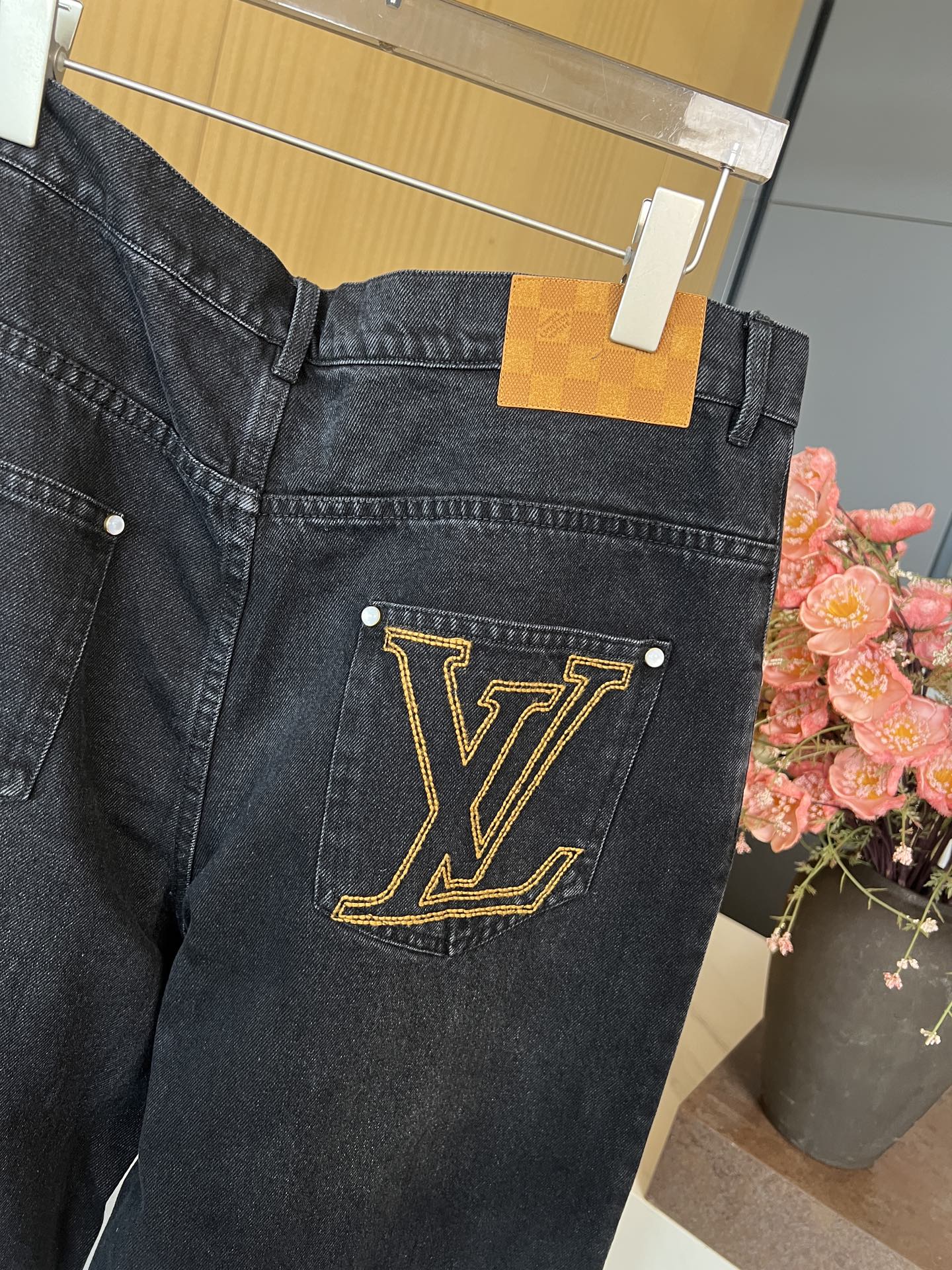 LOUIS VUITTON LV 25S STRAIGHT-LEG DENIM JEANS 0062