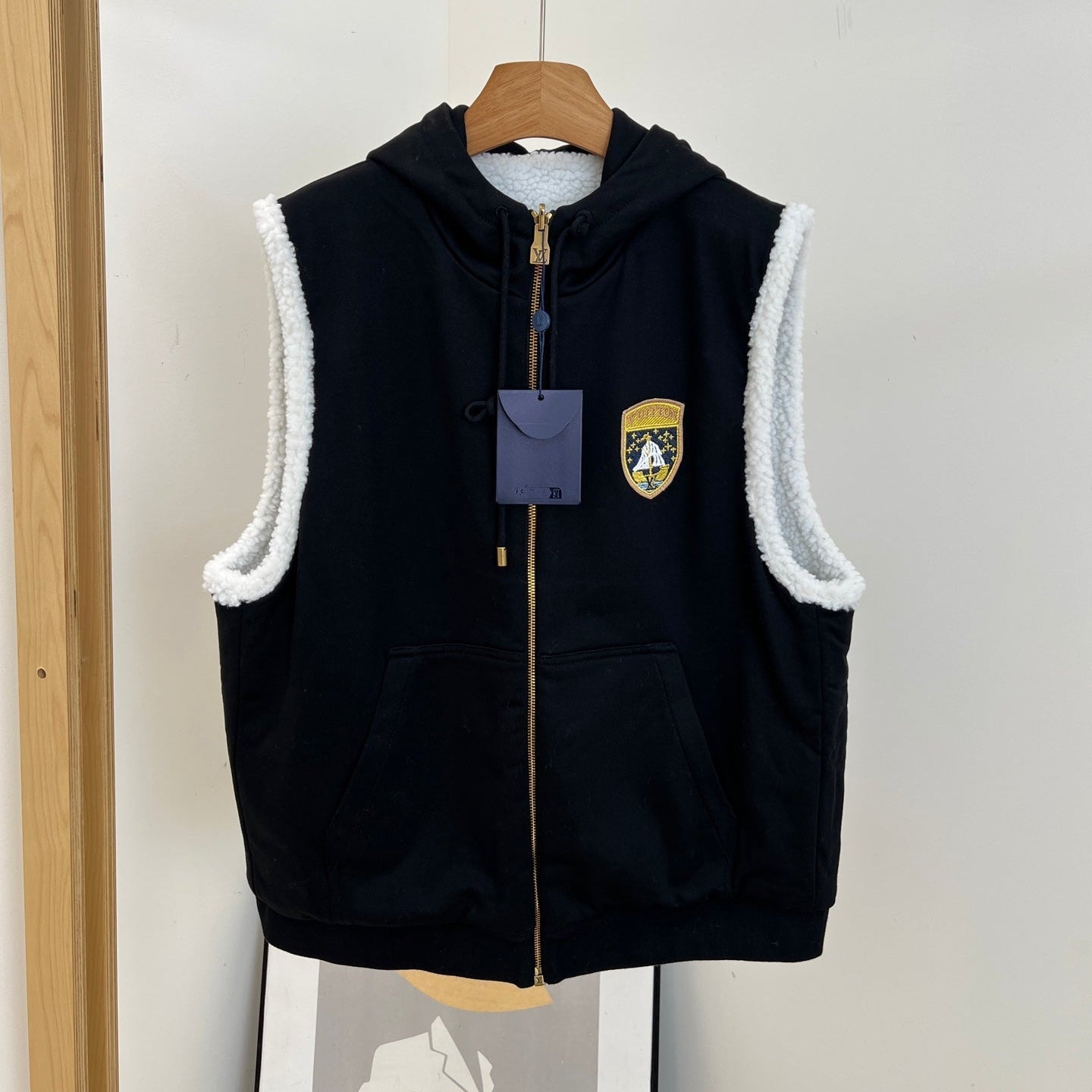 LOUIS VUITTON LV 25S HOODED VEST 0072