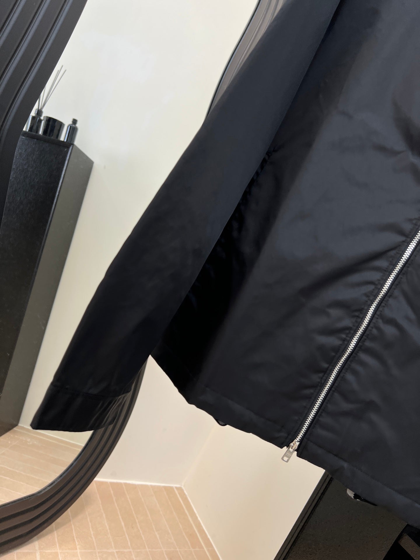 PRADA 25S JACKET 377