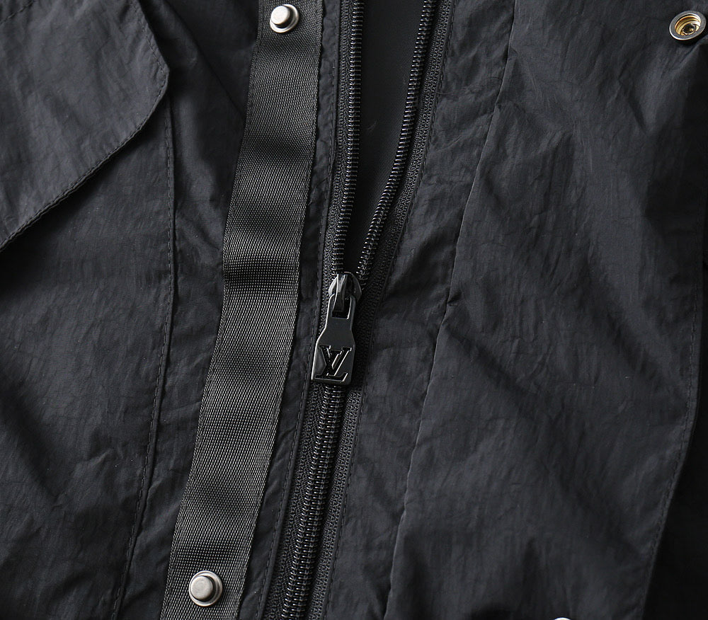 LOUIS VUITTON LV HOODED JACKET BLACK 239047