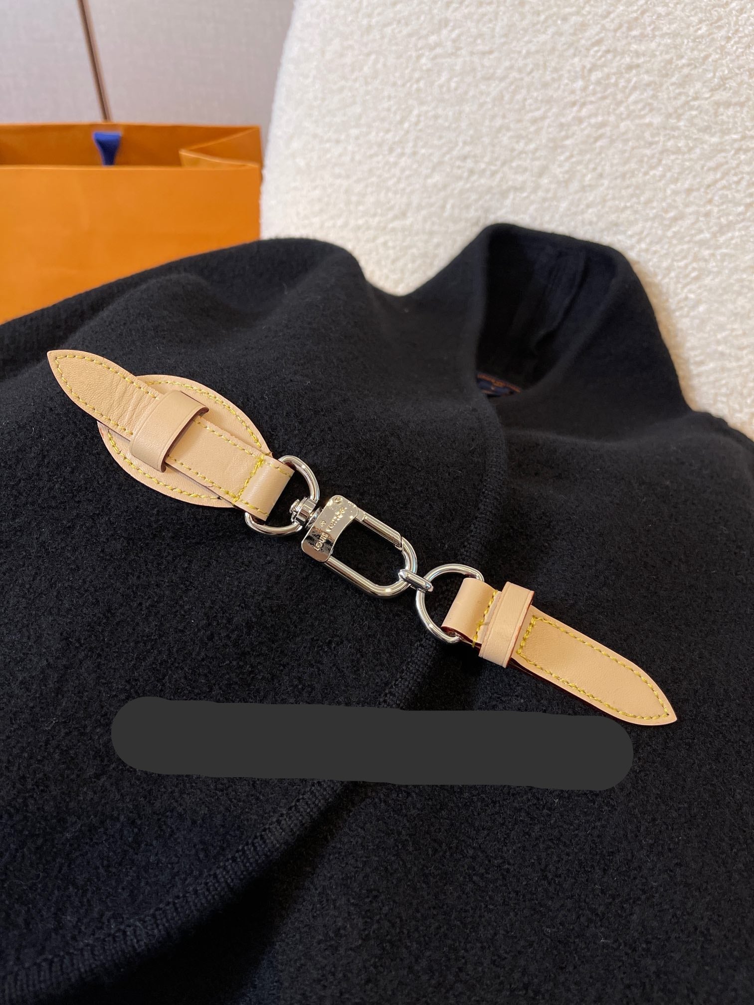 LOUIS VUITTON LV 25S WOOL CAPE COAT 0017