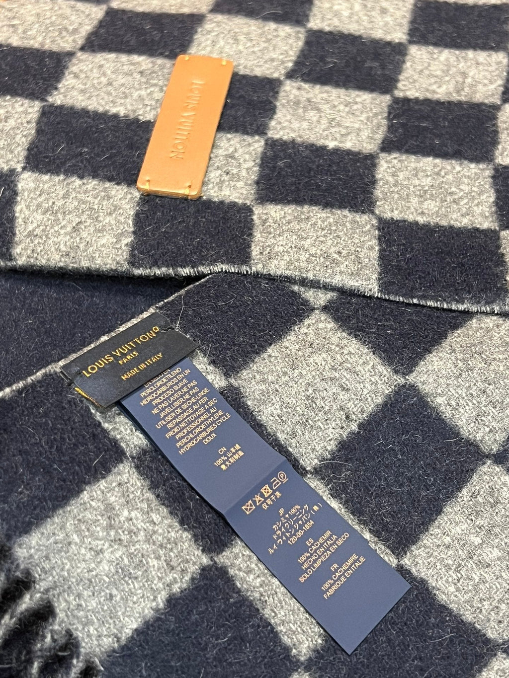 LOUIS VUITTON DAMIER SCARF 180 CM IN MIDNIGHT BLUE MIX GRAY CASHMERE 388316