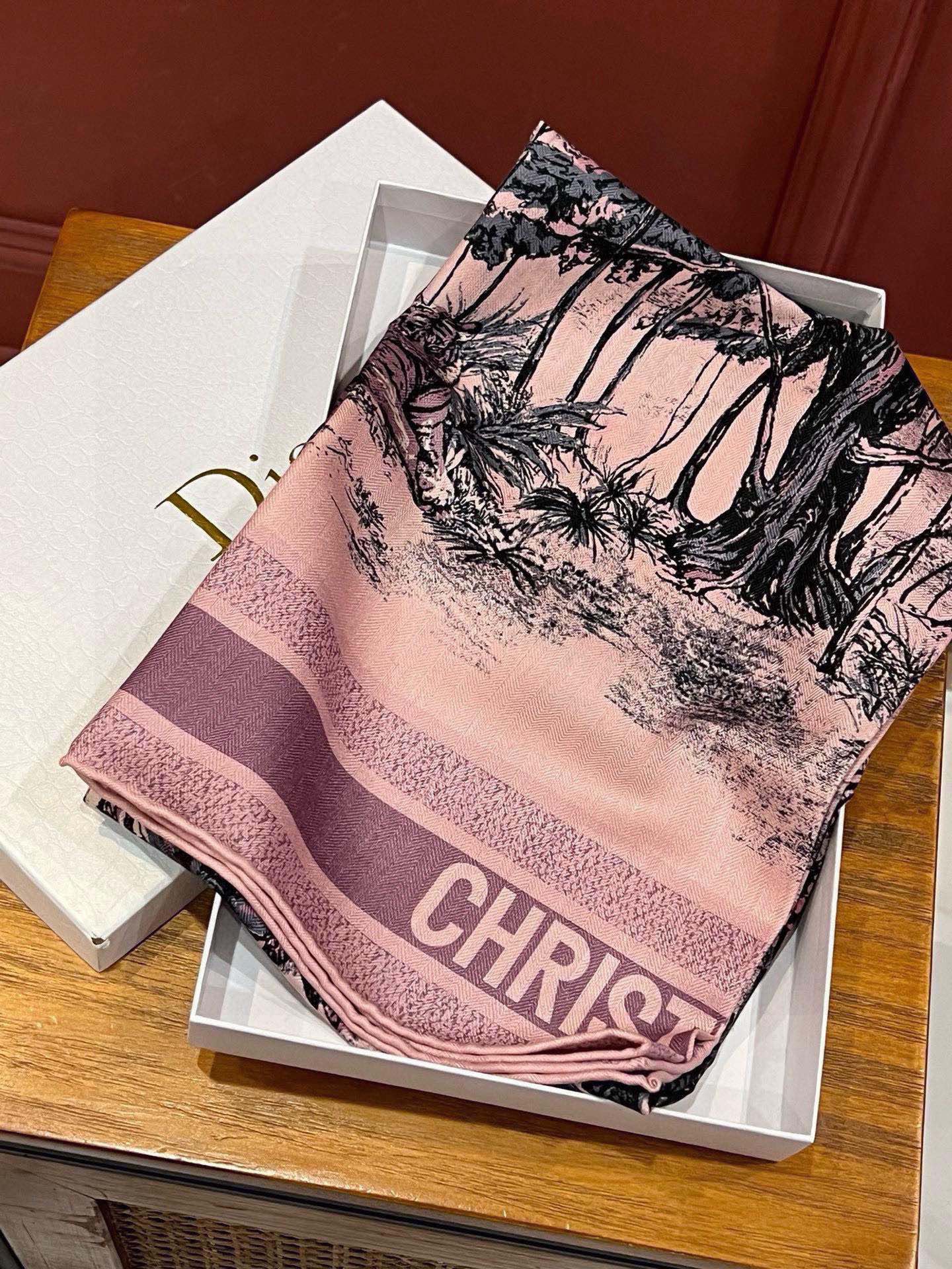 DIOR SQUARE SCARF 110 CM IN COLORFUL SILK VELEVET 389724
