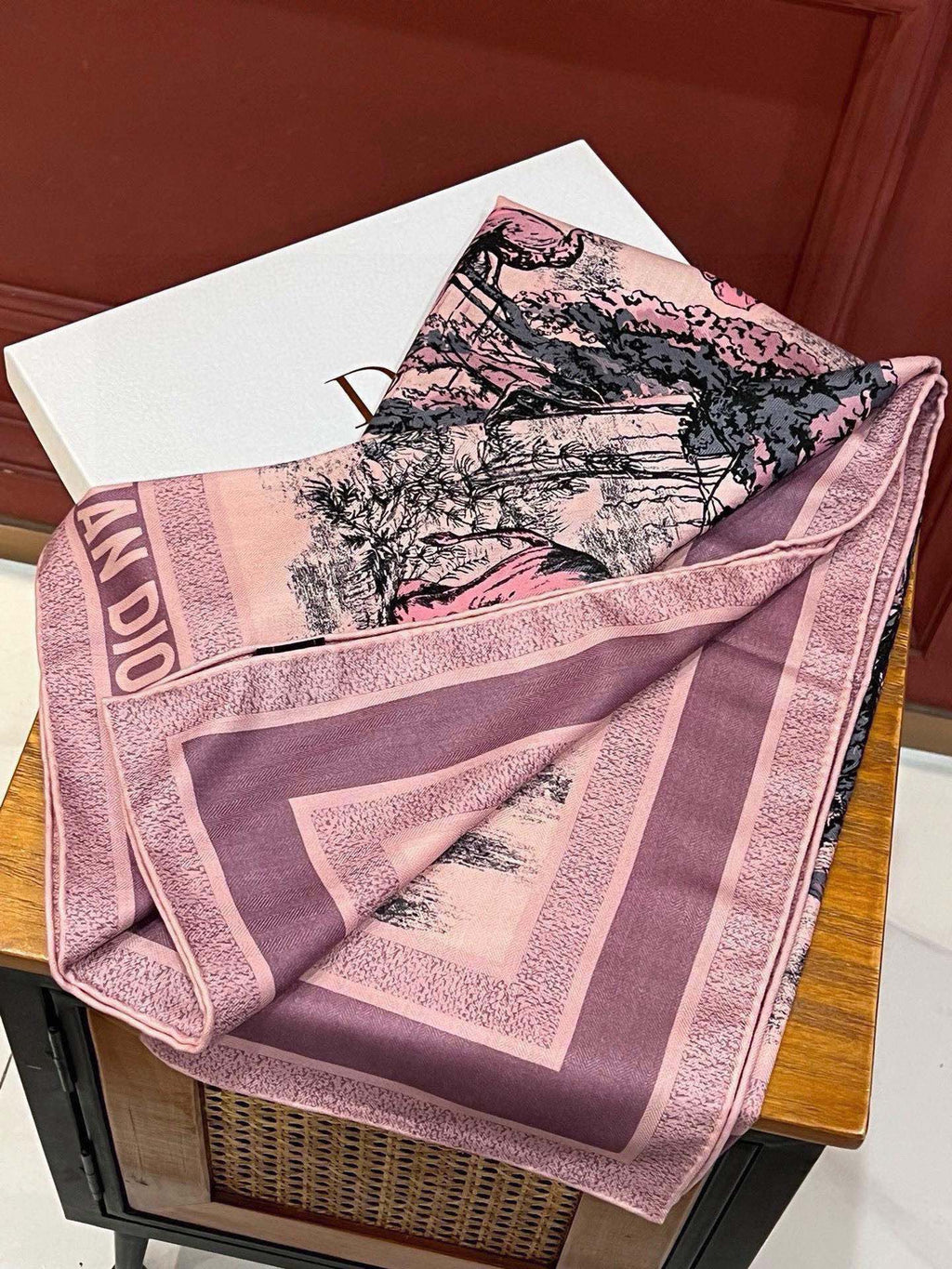 DIOR SQUARE SCARF 110 CM IN COLORFUL SILK VELEVET 389724
