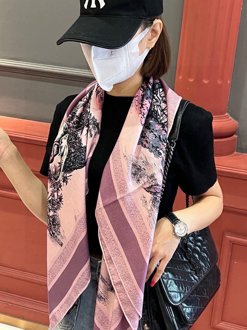 DIOR SQUARE SCARF 110 CM IN COLORFUL SILK VELEVET 389724