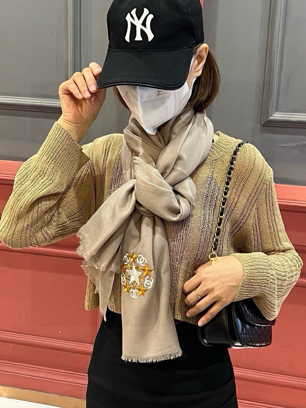 CHANEL SCARF 200 CM IN MEDIUM BROWN CASHMERE 394614