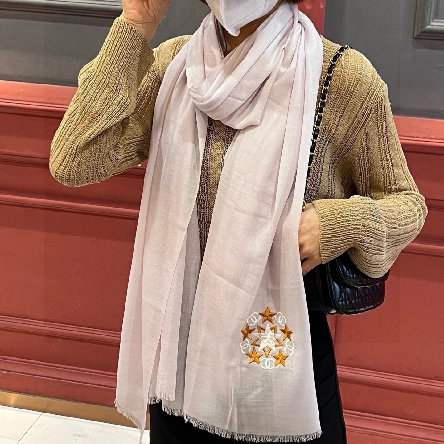 CHANEL SCARF 200 CM IN OYSTER TAN CASHMERE 394615