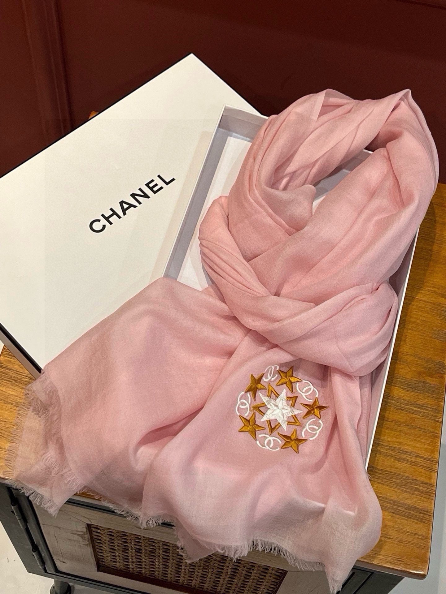 CHANEL SCARF 200 CM IN BLUSH PINK CASHMERE 394617