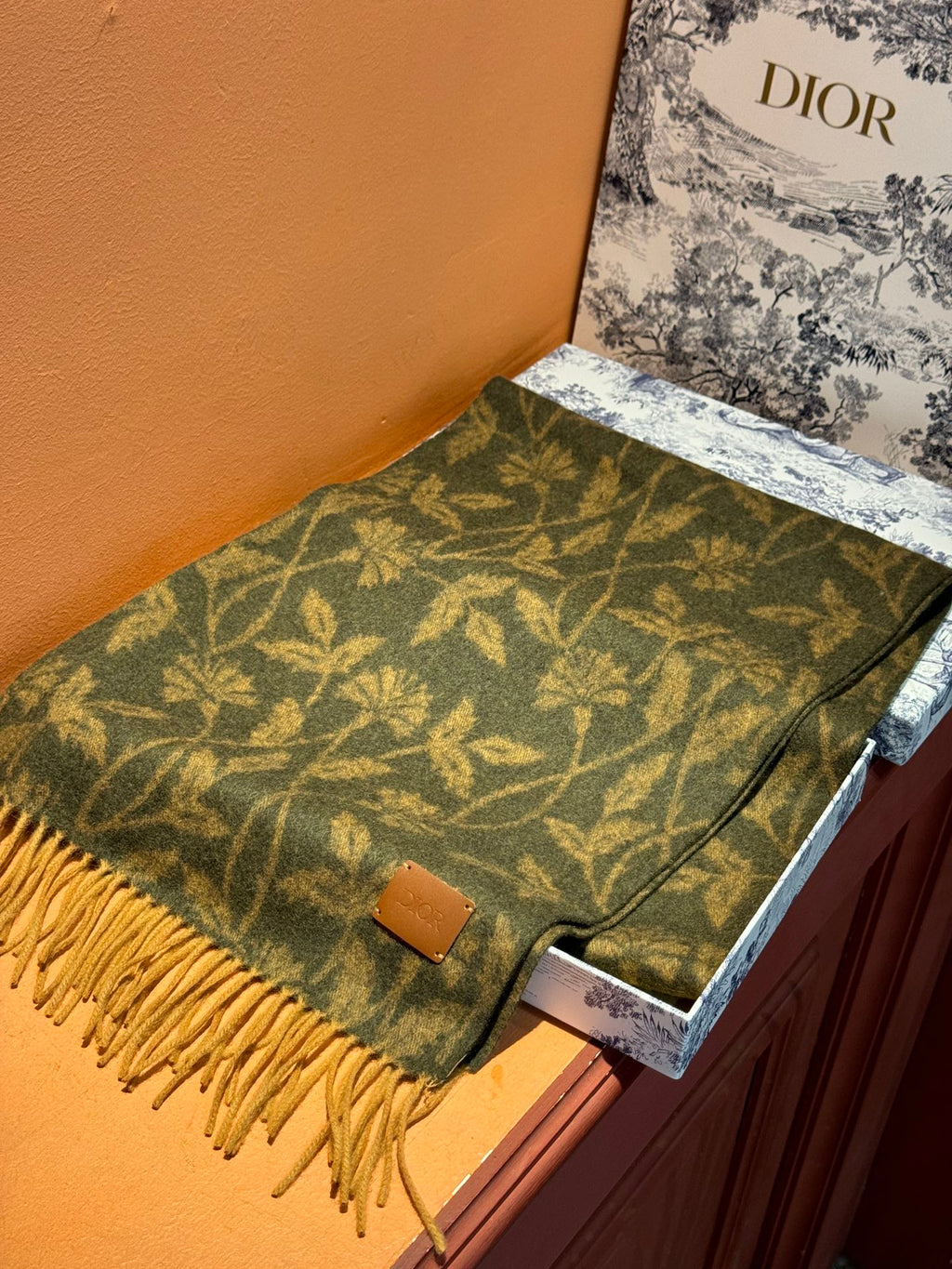 DIOR SCARF 180 CM IN OLIVE GREEN MONOGRAM CASHMERE 394642
