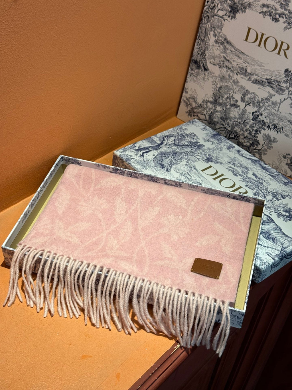 DIOR SCARF 180 CM IN BABY PINK MONOGRAM CASHMERE 394643