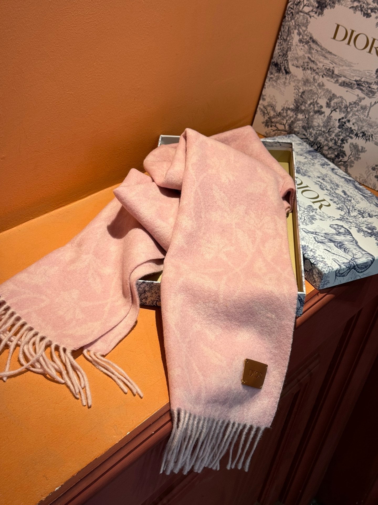 DIOR SCARF 180 CM IN BABY PINK MONOGRAM CASHMERE 394643