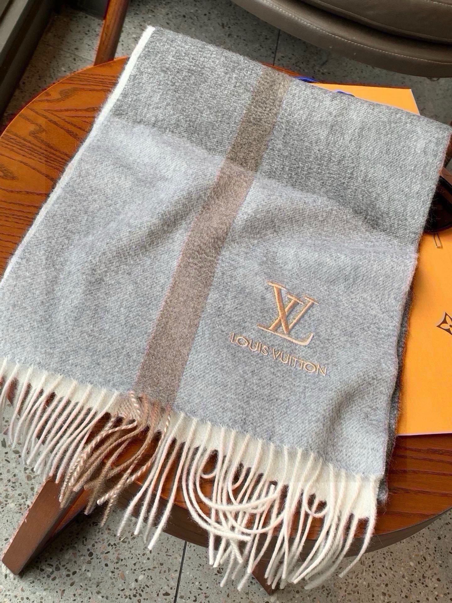 LOUIS VUITTON SCARF 170 CM IN MOUSE GRAY CASHMERE 399929
