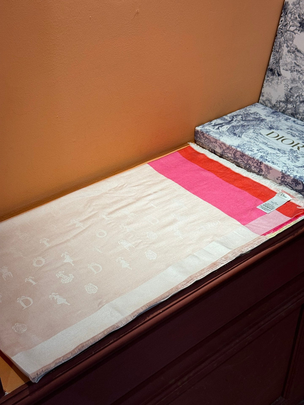 DIOR SHAWL 140 CM IN LIGHT PINK CASHMERE AND SILK 413801
