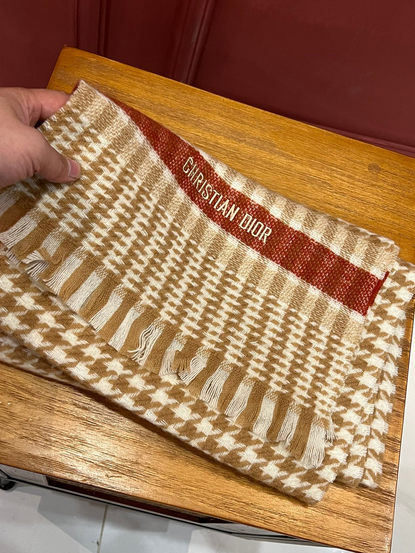DIOR SCARF 190 CM IN PEANUT BROWN MIX WHITE CASHMERE 416802