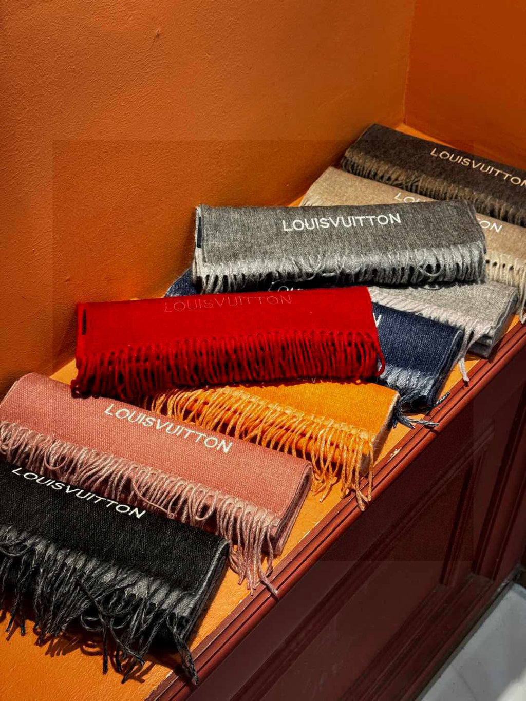 LOUIS VUITTON LV SCARF 180 CM IN CASHMERE 730574