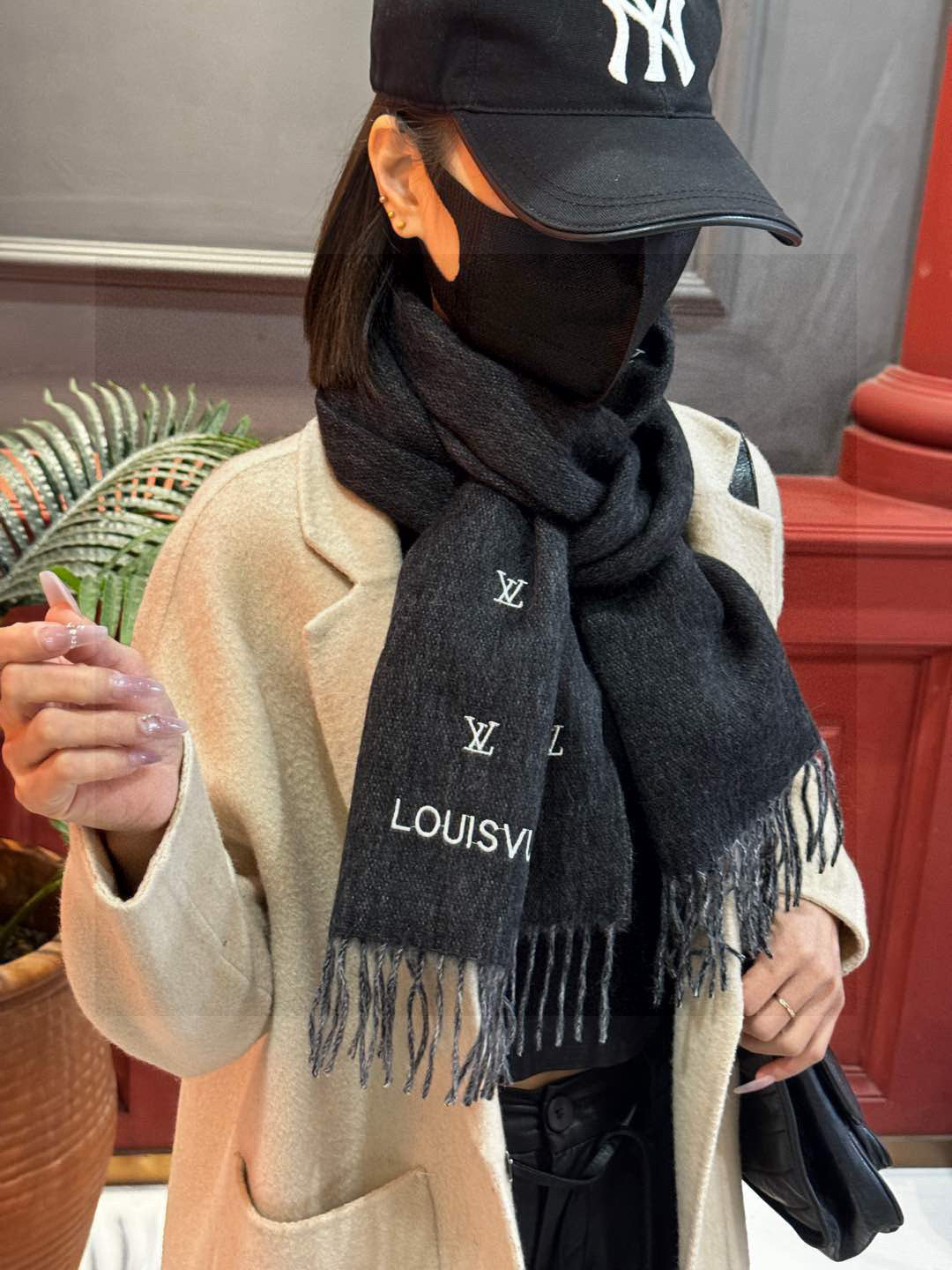 LOUIS VUITTON LV SCARF 180 CM IN CASHMERE 730575